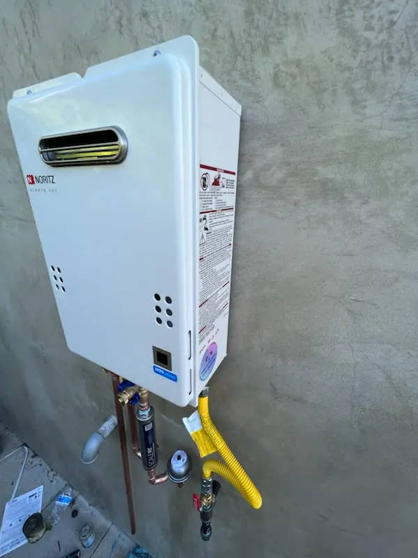 Tankless water heater installation for Quince Orchard Knolls homes
